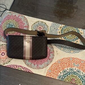 Michael Kors Stylish Black and Tan Crossbody Bag